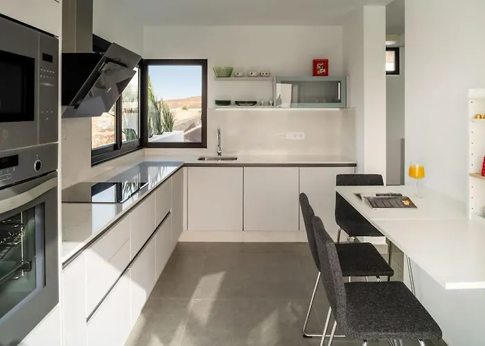 Sunset Sights By Buenavilla * Playa Blanca (Lanzarote)