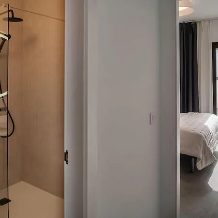 Вілла Sunset Sights By Buenavilla