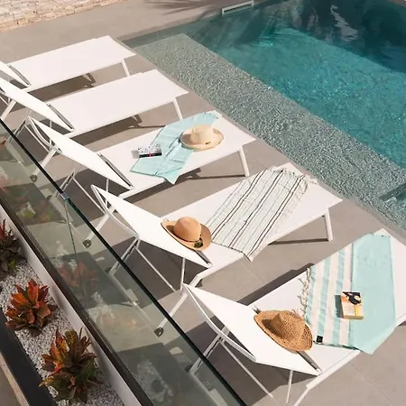 Sunset Sights By Buenavilla Плайя-Бланка