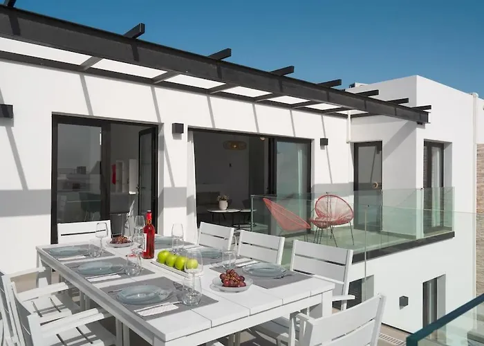 Sunset Sights By Buenavilla *